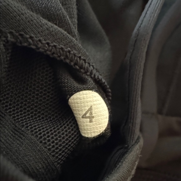 Lululemon Energy Bra - Dark Camo - Savasana Camo 20cm New Black - Picture 8 of 10